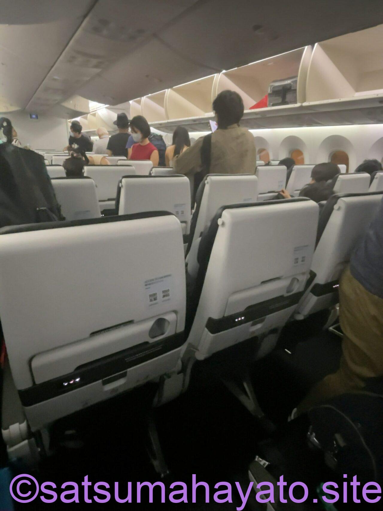 【比較】zipairとSingapore Airline.シンガポールのフライト IMG 5015