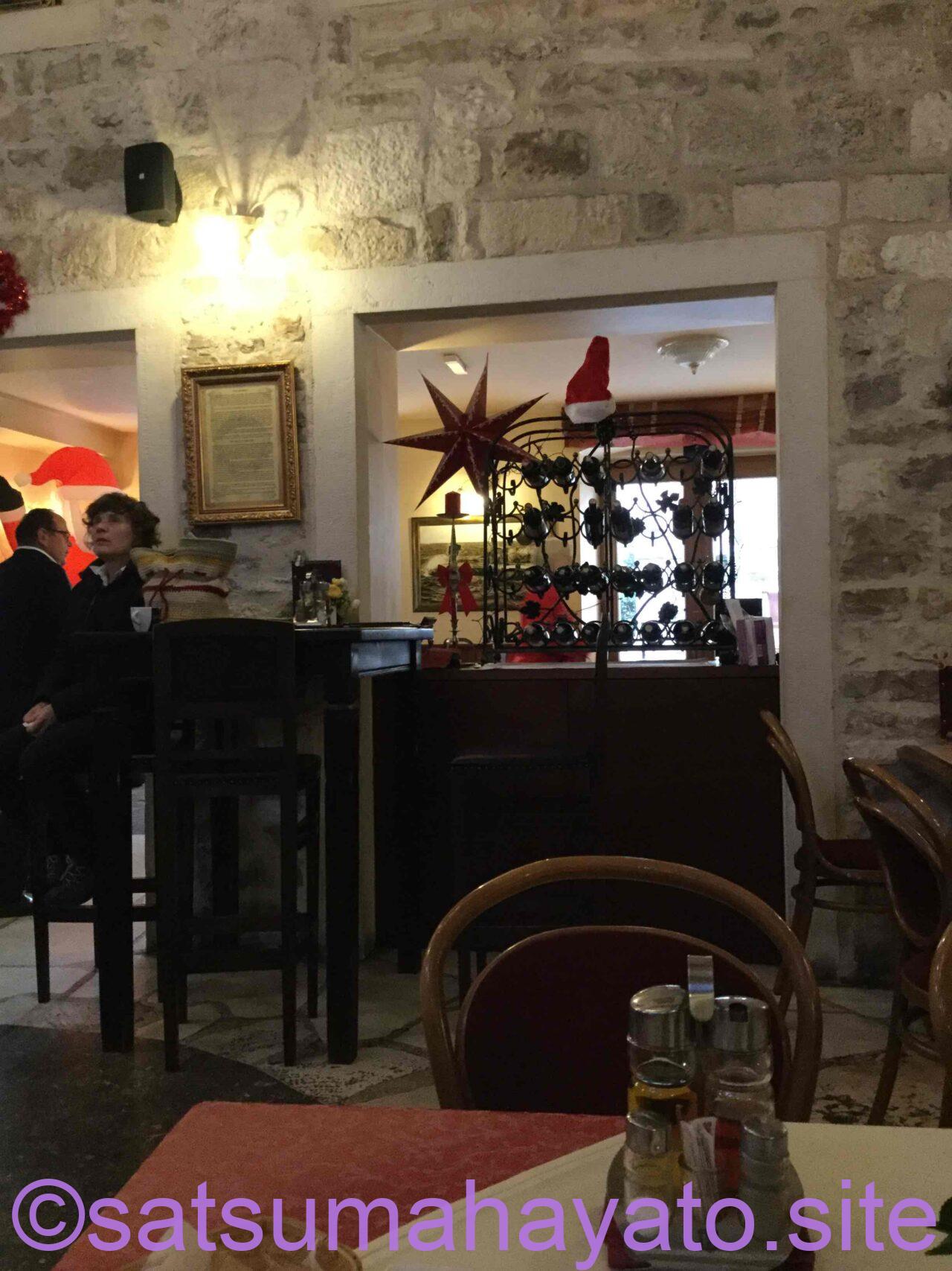 【東欧一人旅4日目】クロアチア料理美味しい!安い!旧市街の雰囲気素敵な港町Split:クリスマスのクロアチア・スロベニア11日間:ADHD&ASDの初海外一人旅 IMG 8512