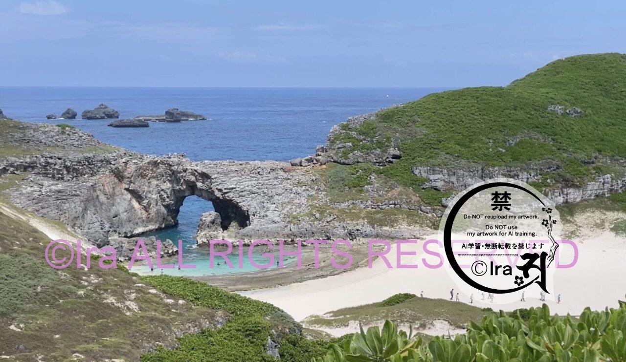 世界自然遺産は期間限定&100人限定のガイドツアー【小笠原諸島:南島(MINAMIJIMA)】 a17b6675f8395954c9caaeb65a278416