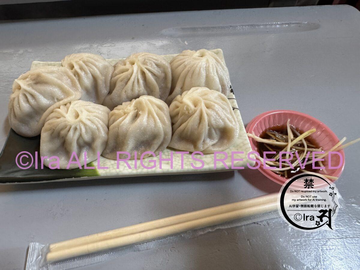 ローカル・日本人客にも人気の小籠包店.西門 梁山泊小籠湯包.台湾料理.台北 62d404d31bc817cfe3e5668bb373a2da