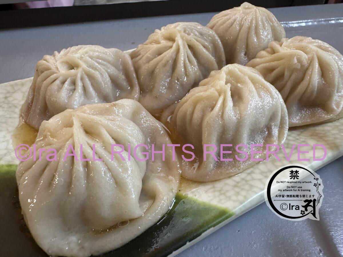 ローカル・日本人客にも人気の小籠包店.西門 梁山泊小籠湯包.台湾料理.台北 baba2089c10fc520b08dbb8fe6b18992